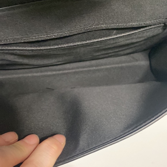 Black fashion crossbody envelope style bag 10x7x3 - Picture 5 of 9